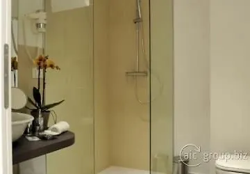 Hotel Studio Inn Centrale & Milano Urban Padel 4*, Milan Italie